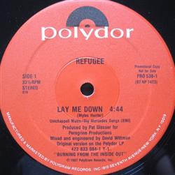 ouvir online Refugee - Lay Me Down