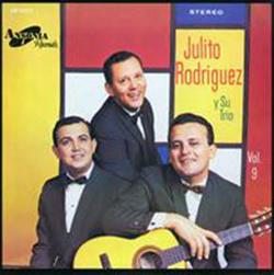 ladda ner album Julito Rodriguez Y Su Trio - Hoguera De Amor