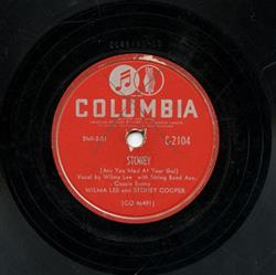 lytte på nettet Wilma Lee & Stoney Cooper - Stoney Are You Mad At Your Gal The Clinch Mountain Waltz