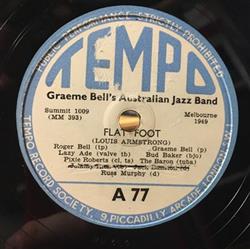 escuchar en línea Graeme Bell's Australian Jazz Band - Flat Foot Winin Boy Blues